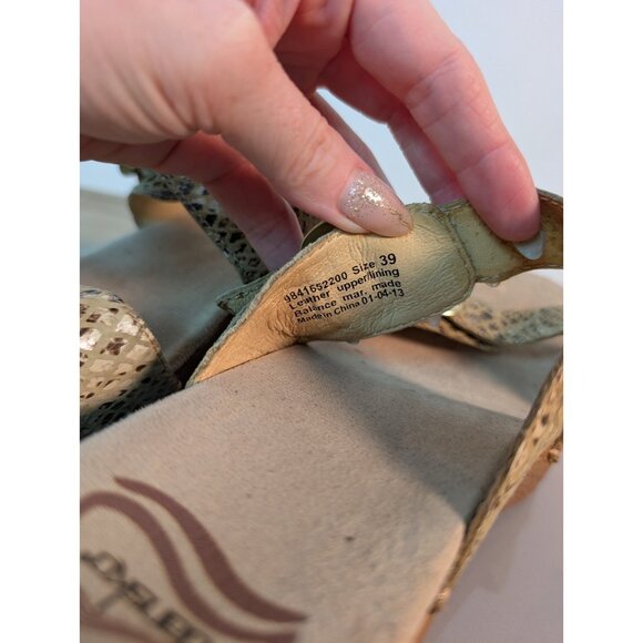 Dansko Women’s Sophie Slide Sandal Clog size 39 US 8.5-9 Gold Animal Print - Picture 9 of 10